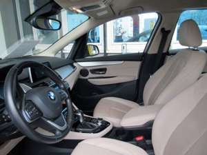 BMW 225 225xe Active Tourer LuxuryLine LED/Navi/Leder/SH Bild 4