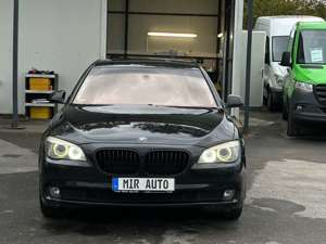 BMW 740 740d Bild 1