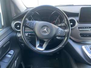 Mercedes-Benz V 250 (BlueTEC) d lang 7G-TRONIC Avantgarde Bild 5