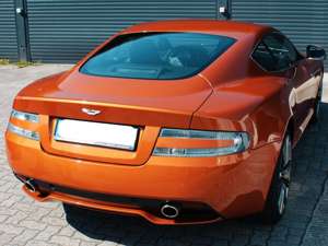 Aston Martin Virage Bild 5