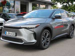 Toyota bZ4X AWD bZ4X Comfort, Technik und Panroamaglasdach