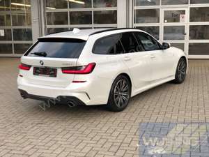 BMW 330 d Touring M-Sport Mild-Hybrid Autom. ACC Kamera 1. Bild 4
