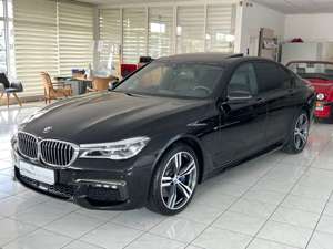 BMW 740 d xDrive+M-Sportpaket+Massage+ACC+Glasdach Bild 2
