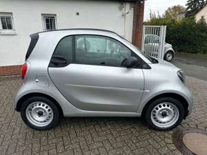 smart forTwo fortwo coupe electric drive / EQ AUT,SHZG Bild 2