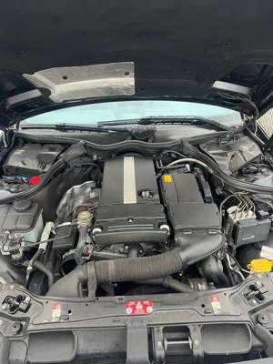 Mercedes-Benz CLK 200 Coupe Kompressor Automatik Elegance Bild 2