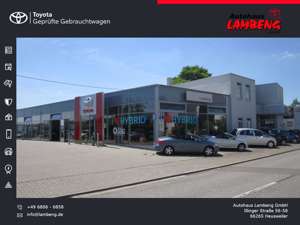 Toyota Yaris Hybrid 116 1.5 VVT-i Team Deutschland Bild 5