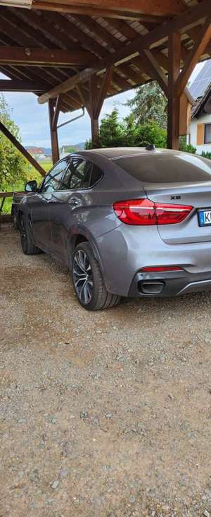 BMW X6 M M50d Bild 2