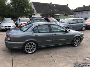 Jaguar X-Type Bild 4