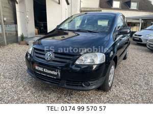 Volkswagen Fox Basis **1.Hand / Wenig KM** Bild 2