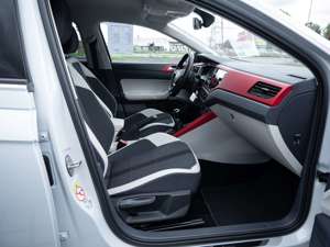 Volkswagen Polo 1.0 TSI Beats BMT KAMERA NAVI ACC LED Bild 2
