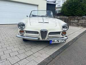 Alfa Romeo Spider 2000 Touring Cabrio Bild 5