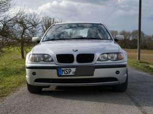 BMW 318 318i Bild 2