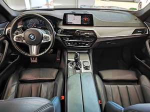BMW 530 D M Sport+HUD+PANO+KAM+LED+LEDER+GARANTIE Bild 2