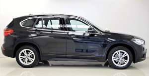 BMW X1 sDrive 18 i 136PS Advantage Automatik 1.Hand Bild 3