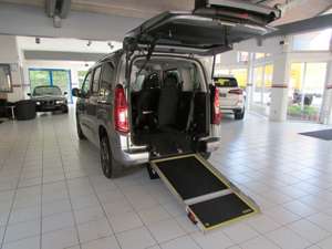 Opel Combo Life E Edition Rollstuhltr./Behinderteger. Bild 1