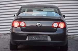 Volkswagen Passat Lim. Trendline 1.4TSI SITZHEIZUNG KLIMAAU Bild 4