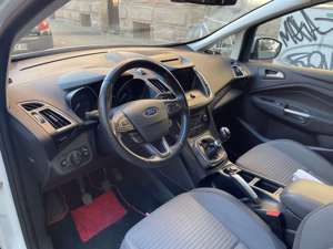 Ford C-Max 1.5 TDCi Start-Stop-System Business Edition Bild 5