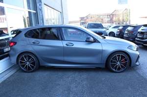 BMW M1 35  xDrive + HUD + HARMAN/KARDON + PANO + 50 JAHRE Bild 5