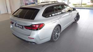 BMW 540 ixDrive Tou.Aktivlenk.DAB Head-Up 3DView EU6d Bild 2