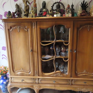 Wohnzimmerschrank Bild 3