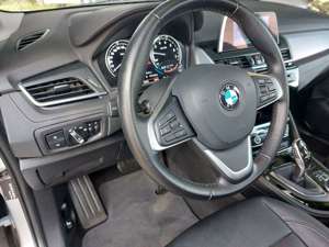 BMW 218 218 GranTourer LuxuryLine+LED+LEDER+NAVI+SHZ+PDC Bild 5