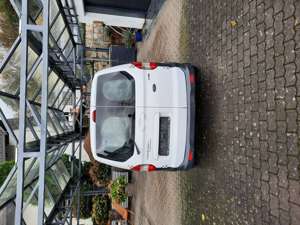 Ford Transit Courier SS Basis Bild 2