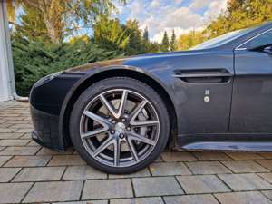 Aston Martin Vantage Vantage S V8 436PS Bild 4