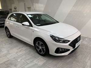 Hyundai i30 1.0 Select Mild-Hybrid Allwetter Bild 1