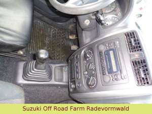 Suzuki Jimny 1.3 4WD Bild 9