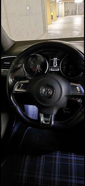 Volkswagen Golf GTI 2.0 / Sehr Gepflegt / Viele Neuteile Bild 2