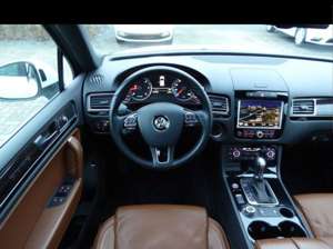 Volkswagen Touareg Touareg 3.0 V6 TDI Blue Motion DPF Automatik Exclu Bild 5