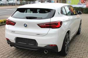 BMW X2 sDrive 18 d M Sport *HUD*LED*Navi* Bild 5
