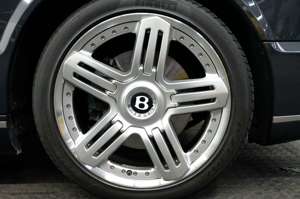 Bentley Brooklands | LIMITIERT 550 STK. | SCHECKHEFT Bild 9