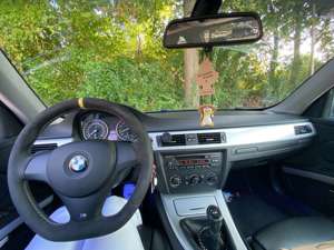 BMW 325 325i Coupe Bild 5