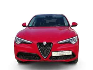 Alfa Romeo Stelvio Bild 2