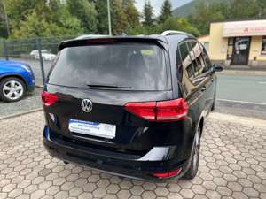 Volkswagen Touran Sound 1.2 TSI*Navi*7-Sitzer* Family Paket Bild 5