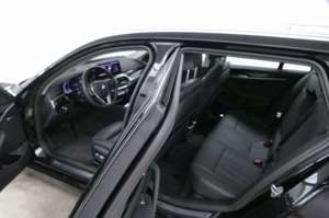 BMW 520 Touring 520 d Luxury Line Head Up Leder Panorama Bild 5