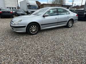 Peugeot 607 Basis (S1) Bild 2