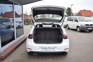 Volkswagen Golf 1.4 GTE Plug-In-Hybrid DSG-Automatik mit Tiptron. Bild 4