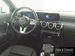 Mercedes-Benz A 180 A 180 Kompaktlimousine Progressive/Navi/Autom. LED Bild 4