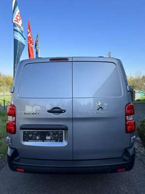 Peugeot Expert 2.0 HDI 120 L3  Premium PDC DAB AHK Bild 4