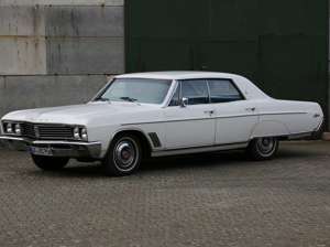 Buick Skylark 4-door Hardtop