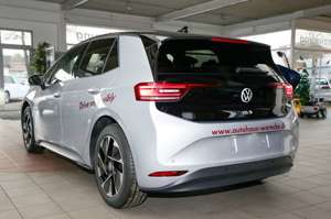 Volkswagen ID.3 Pro Perfomance 58 kWh NAV ACC SHZ PDC RFK LM Bild 3