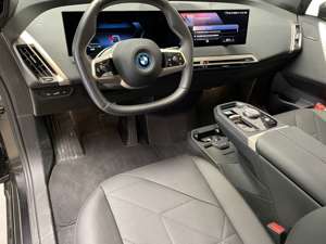 BMW iX xDr.Sportpaket/LASER/HarmKard/Excellence/Pano/Live Bild 4