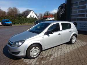 Opel Astra H Lim. Basis KLIMA*CD*1.HAND*105.000KM* Bild 2
