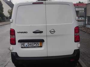 Opel Vivaro Vivaro 1.5 D Cargo M Edition Bild 2
