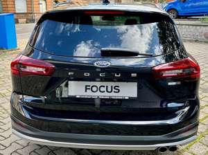 Ford Focus Active X Bild 4