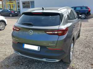 Opel Grandland X Eleg. 165 kW Hybrid FWD. Ehem. UPE: 47.755,00 € Bild 3