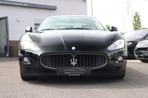 Maserati GranTurismo 4.2 V8 Automatik +DEUTSCH+BI-XENON++ Bild 3