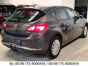 Opel Astra J Limousine 1.7 CDTi Selection Bild 1
